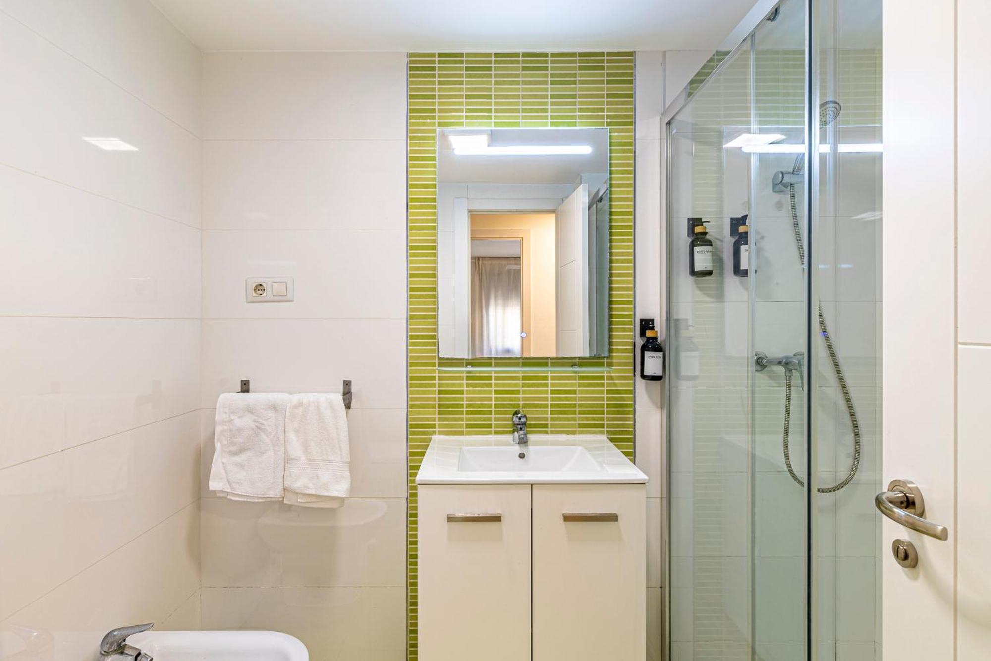 Solis Mare Apartments - Pedregalejo Beach Málaga Eksteriør billede
