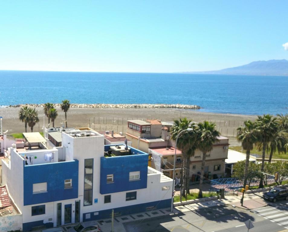 Solis Mare Apartments - Pedregalejo Beach Málaga Eksteriør billede